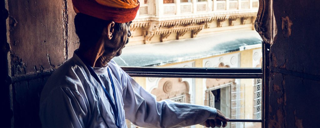 India behind. Nations in our hearts.